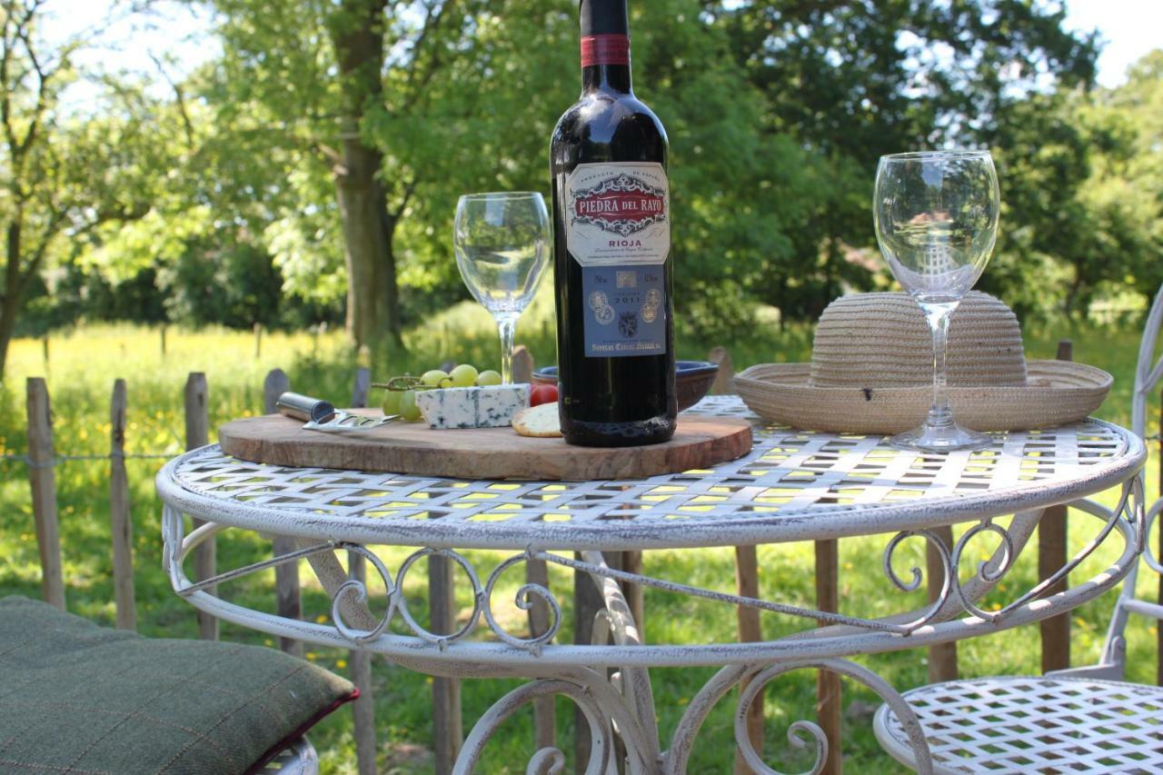 The Old Apple Shed Cosy Heated Cottage In A Meadow Close To The Charming Village Of Bethersden Ashford  Luaran gambar