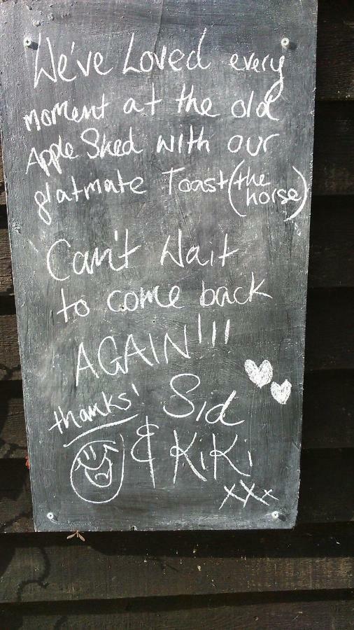 The Old Apple Shed Cosy Heated Cottage In A Meadow Close To The Charming Village Of Bethersden Ashford  Luaran gambar